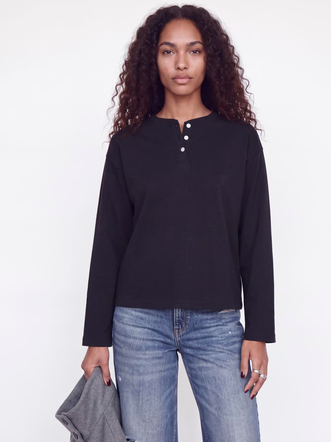 model_shot-front